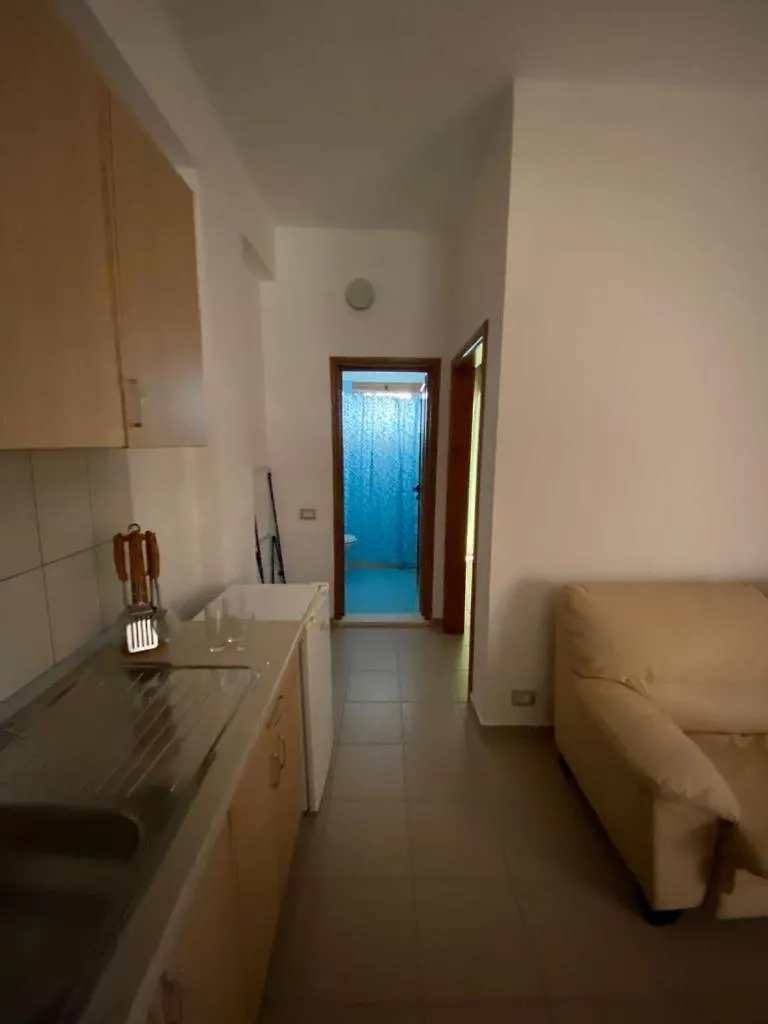 Albano Apartments أوريكوم ألبانيا